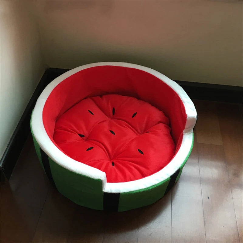Watermelon Shaped Pet Bed – 100% Cotton Thermal Cave Kennel for Kittens & Puppies